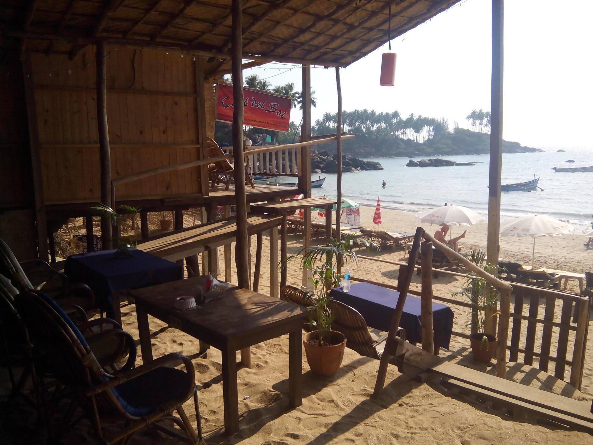 Cafe Del Mar Beach Bungalows Palolem Exterior photo